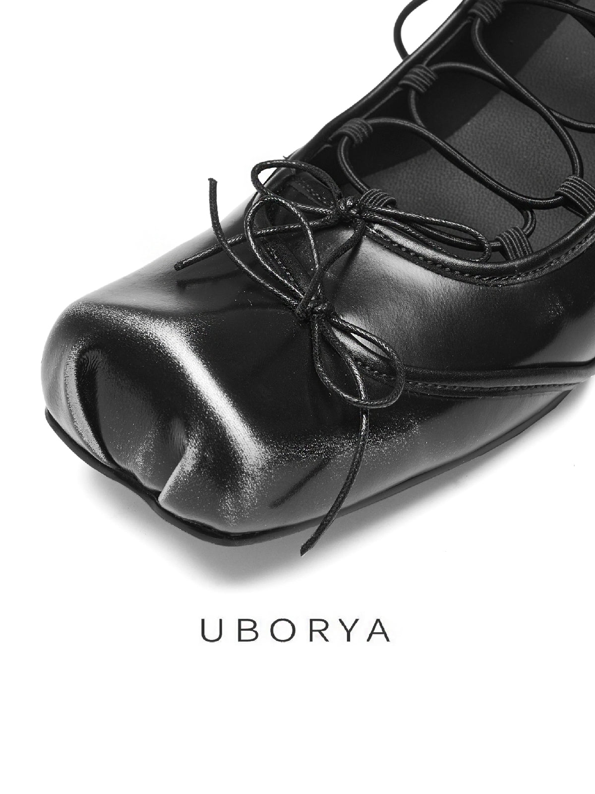 UBORYA Black Sculptural Avant‑Garde Lace‑Up Kitten Heels