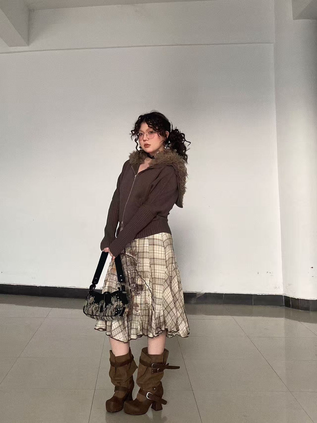 UBORYA Brown Suede Slouchy Ankle Boots with Buckle Straps