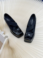 UBORYA Black Patent Square-Toe Wedge Pumps
