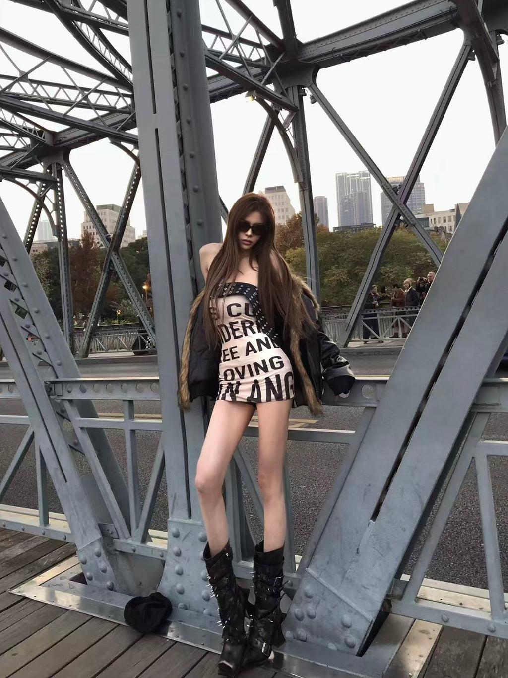 UBORYA Dark Brown Avant‑Garde Knee‑High Boots Gothic 7cm Geometric Heel Buckle Stud Strap