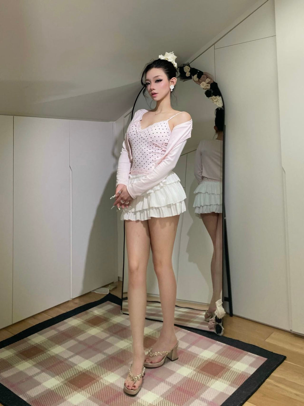 UBORYA Silver Rhinestone Platform Thong Sandals