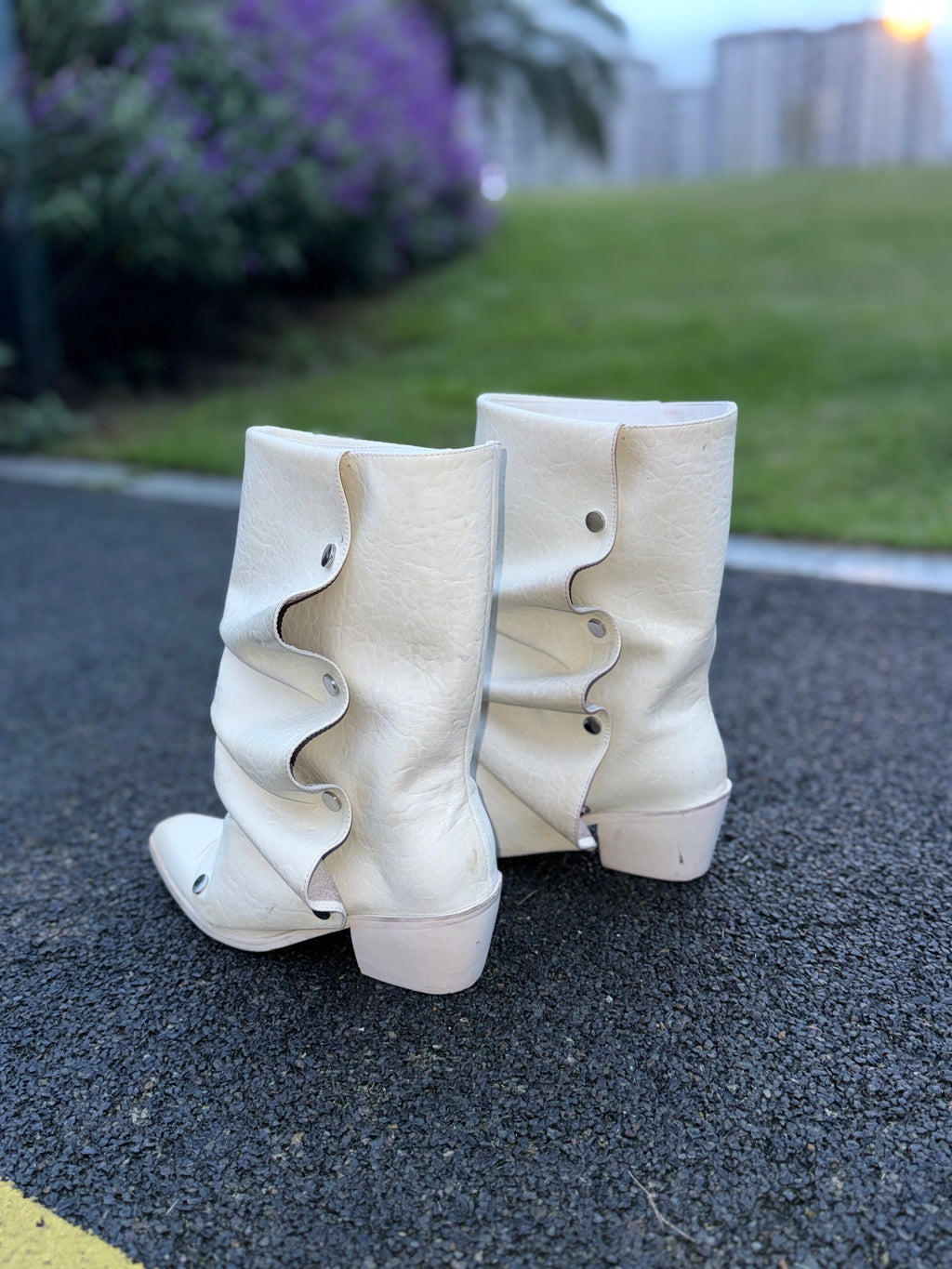 UBORYA Off White Sculptural Slouch Boots 6cm Block Heel Metal Eyelets Faux Leather