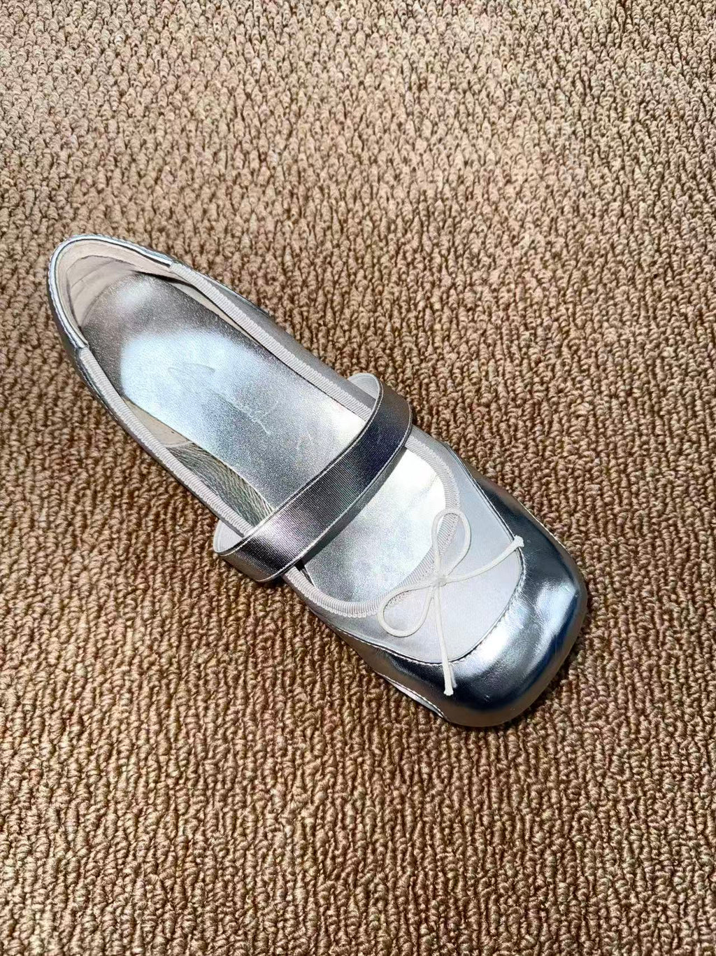 UBORYA Silver Metallic Balletcore Mary Jane Flats 0.5cm Low Heel