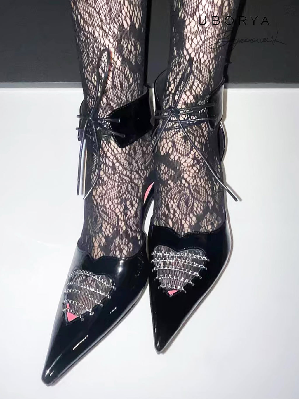 UBORYA Black Patent Leather Heart Cut Out Kitten Heels Pointed Toe Pumps