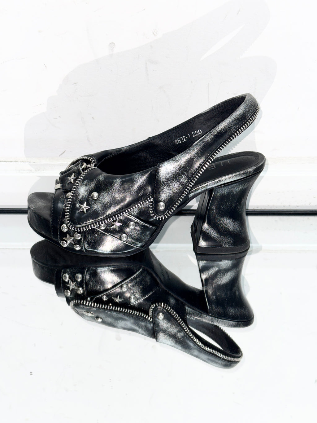 UBORYA Distressed Black Platform Slingback Heels with Star Studs
