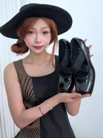 UBORYA Black Patent Square-Toe Wedge Pumps with Elastic Crisscross Straps – Architectural Heels for Women | Minimalist Avant-Garde Footwear | Sleek Power Wedges