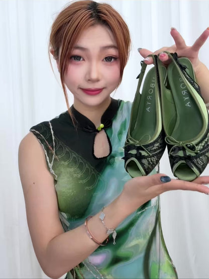 UBORYA Olive Green Slingback Peep-Toe Shoes with Black Lace Overlay – Low Wedge Heel Pumps for Women | Dark Academia Bows | Vintage Garden Heels