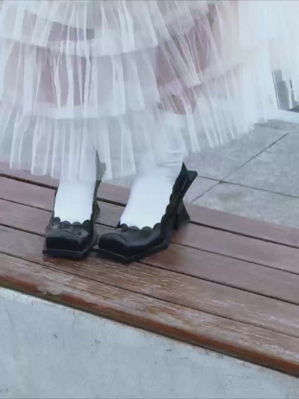UBORYA Black Patent Leather Scallop Edge Architectural Heel Pumps