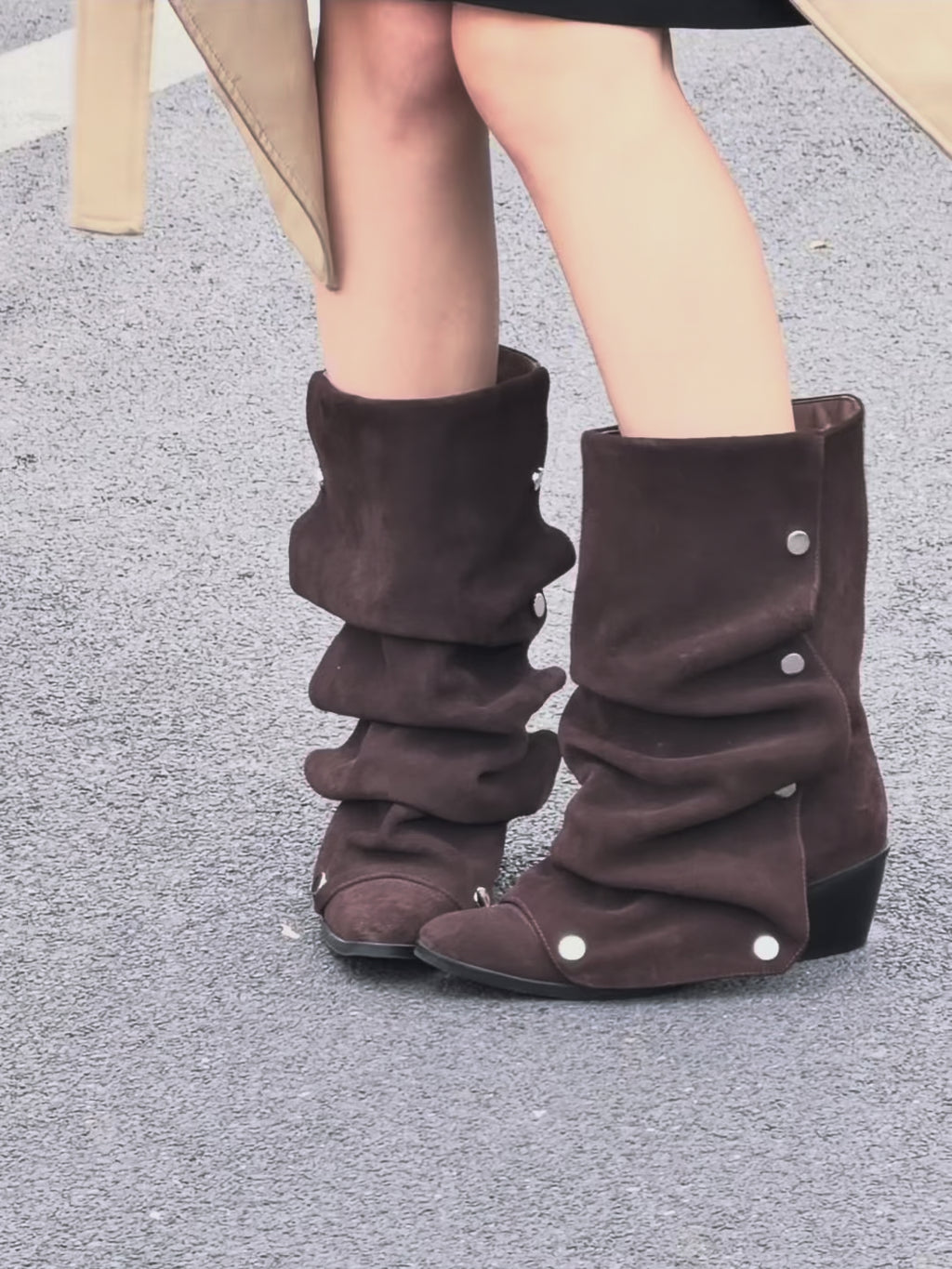 UBORYA Brown Suede Slouch Boots Metal Grommets 6cm Wedge Heel Y2K Boho Boots